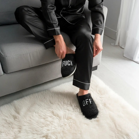 Fisura 'Fuck Off' Black Fleece Slippers